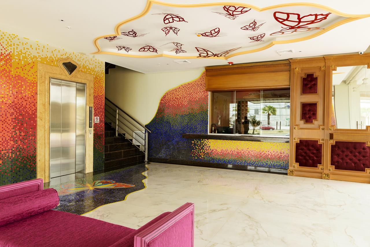 Np Hotel Y Suites Guayaquil Exteriér fotografie