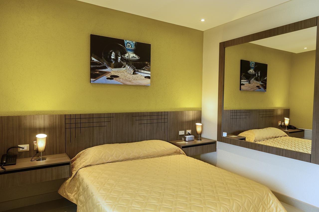Np Hotel Y Suites Guayaquil Exteriér fotografie