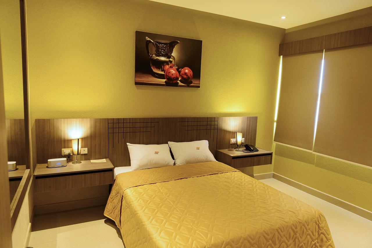 Np Hotel Y Suites Guayaquil Exteriér fotografie
